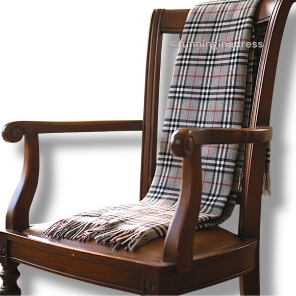 Vintage Burberry Nova Check Blanket Scarf Equestrian Knight Logo Grey Navy Blue - Picture 3 of 15